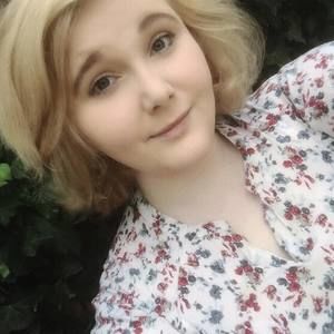 Meet your Posher, Lana